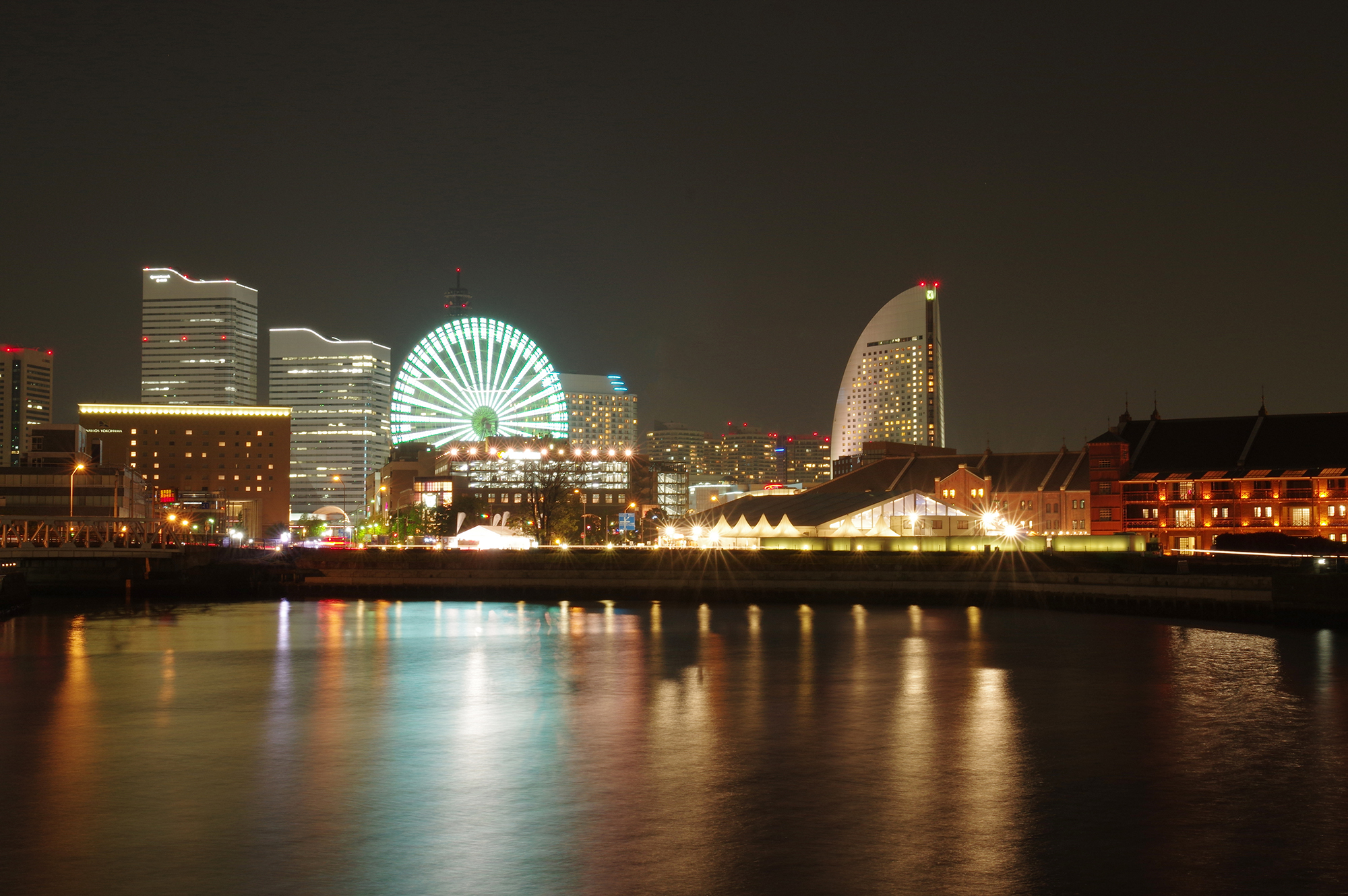 横浜の夜景