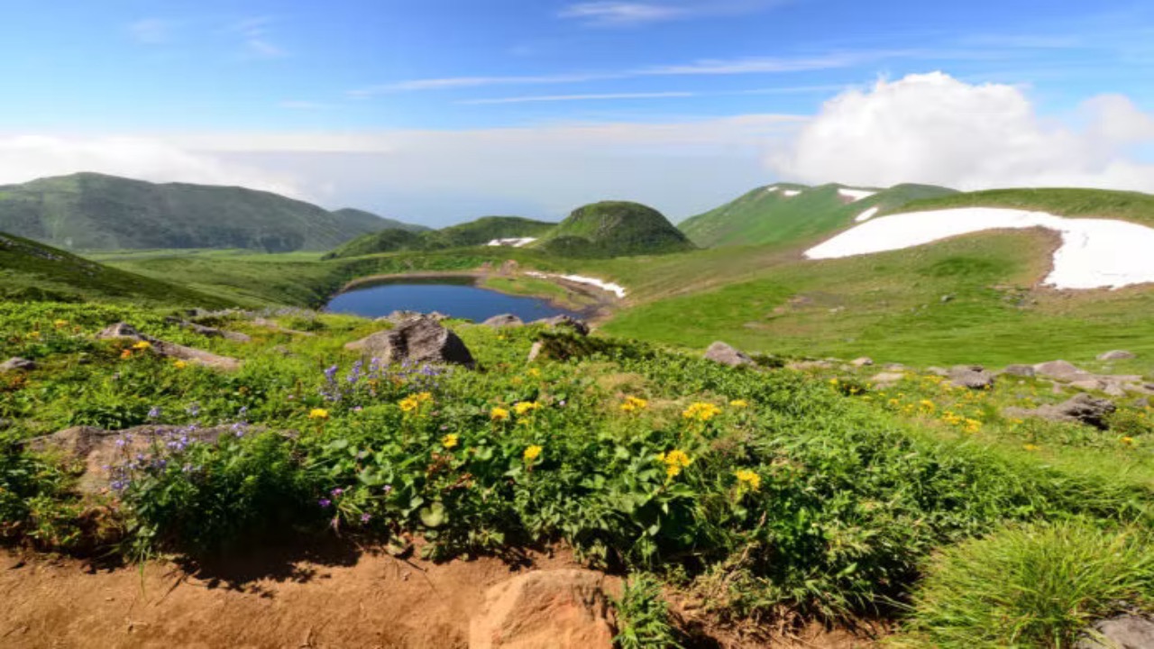 8位 花笠山