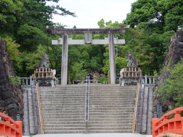 武田神社